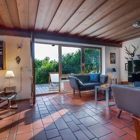 Kuenstlervilla Mit Grandiosem Panoramablick Вилла *