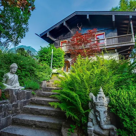 Kuenstlervilla Mit Grandiosem Panoramablick فيشباكاو