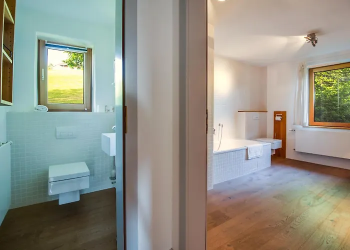 Kuenstlervilla Mit Grandiosem Panoramablick فيلة *