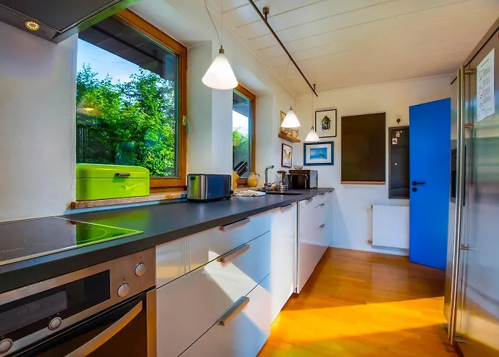 Künstlervilla Mit Grandiosem Panoramablick